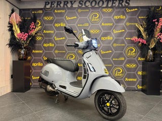 Vespa GTS