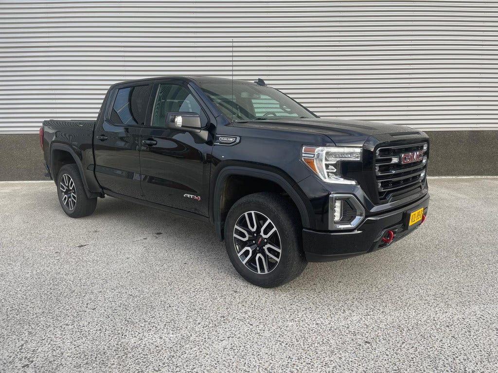 GMC Sierra