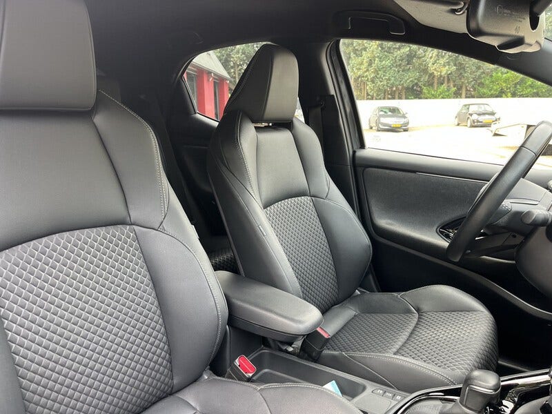Toyota Yaris (8)