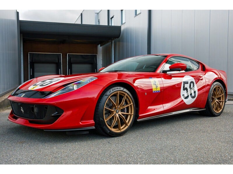 Ferrari 812 Superfast