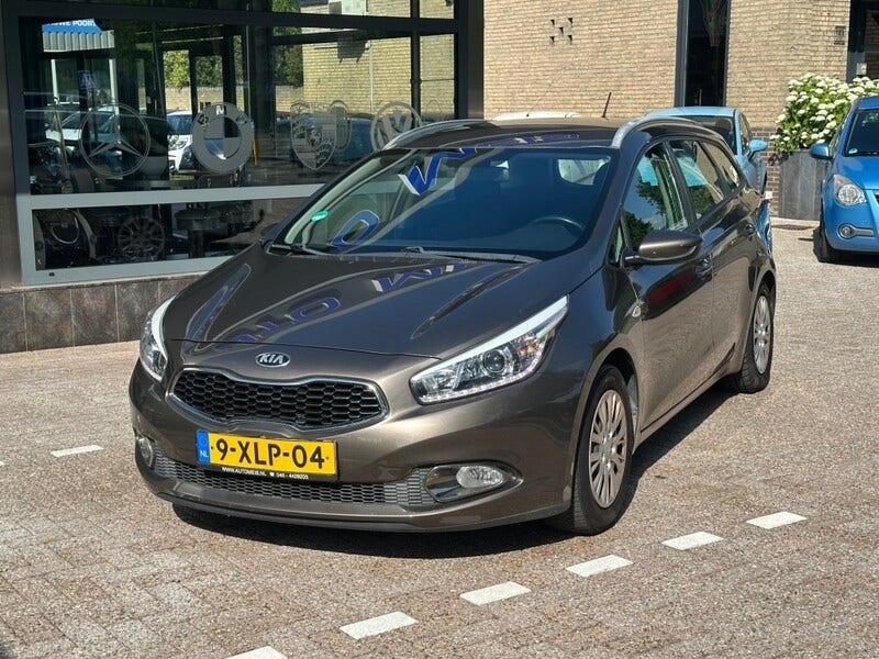 Kia Ceed (2)