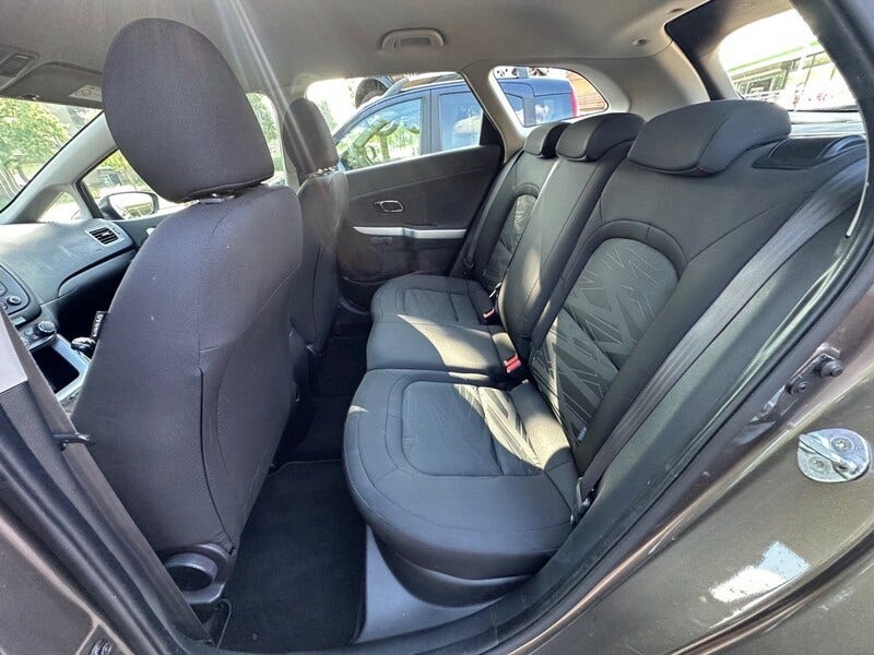 Kia Ceed (11)