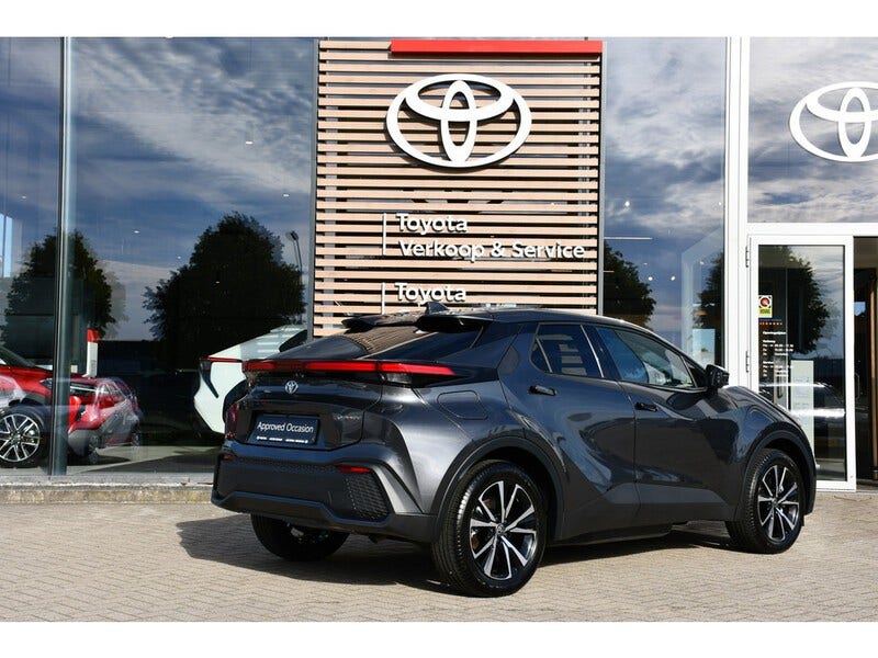 Toyota C-HR (11)