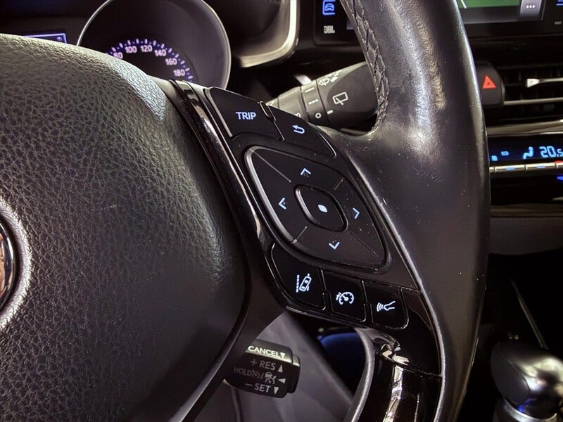 Toyota C-HR (12)