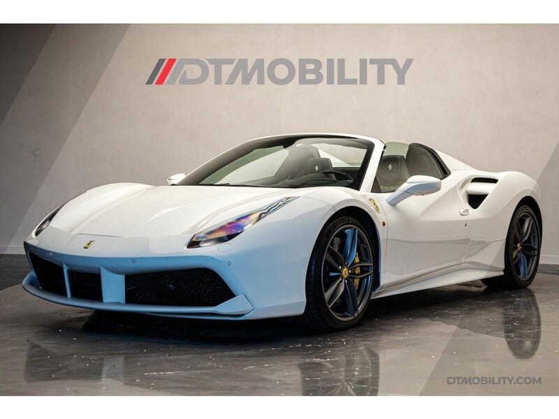 Ferrari 488