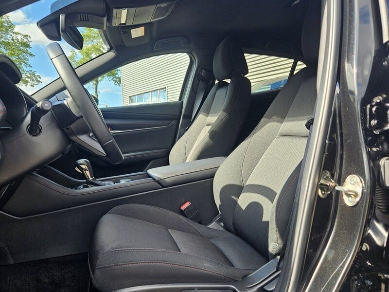 Mazda 3 (5)