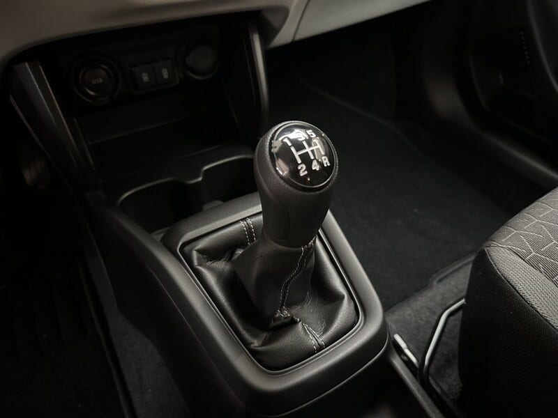 Suzuki Swift (16)