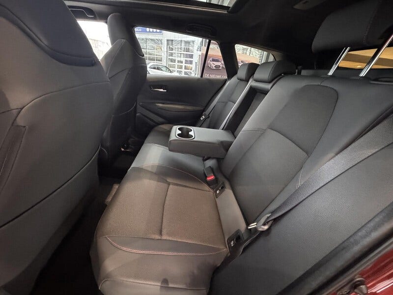 Toyota Corolla (6)