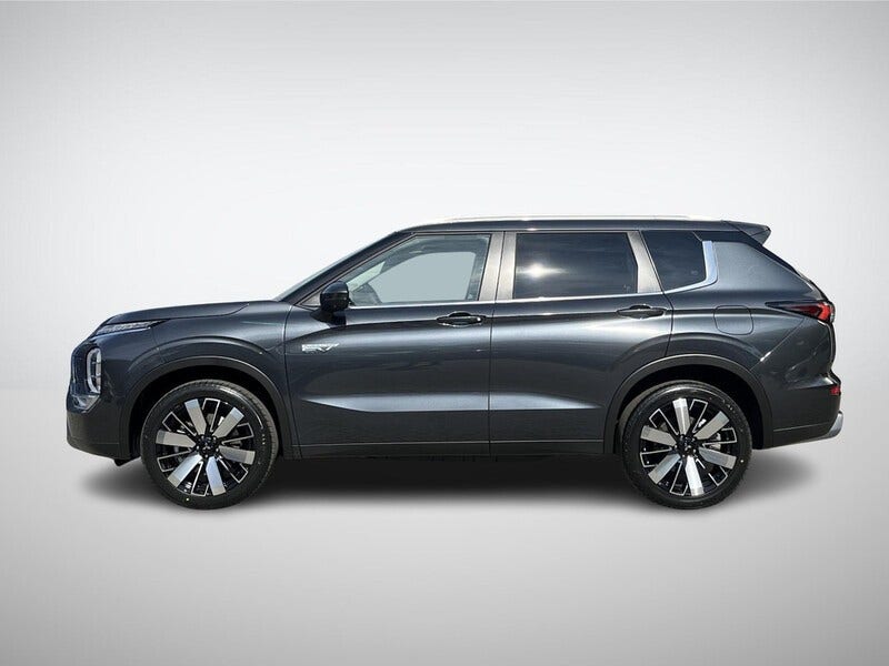 Mitsubishi Outlander (7)
