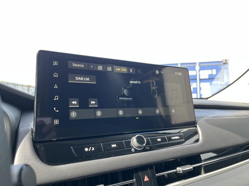 Mitsubishi Outlander (17)