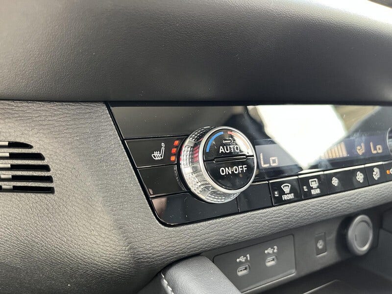 Mitsubishi Outlander (20)