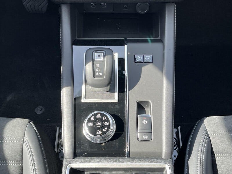 Mitsubishi Outlander (21)