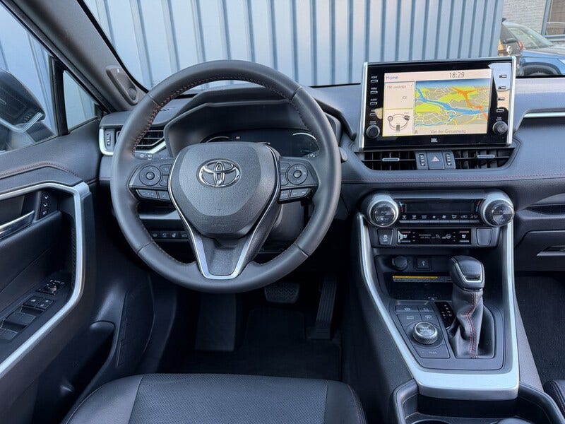 Toyota RAV4 (17)
