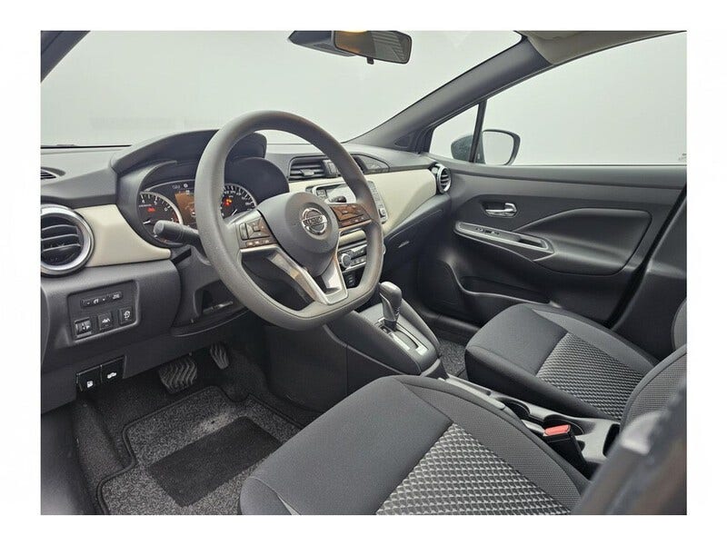 Nissan Micra (6)