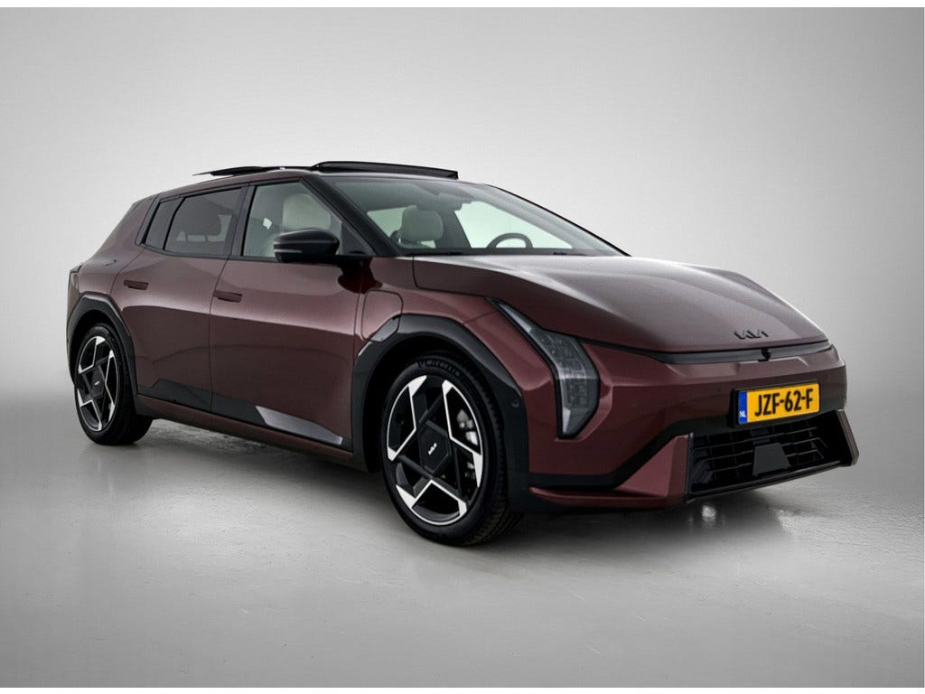 Kia EV4 (16)