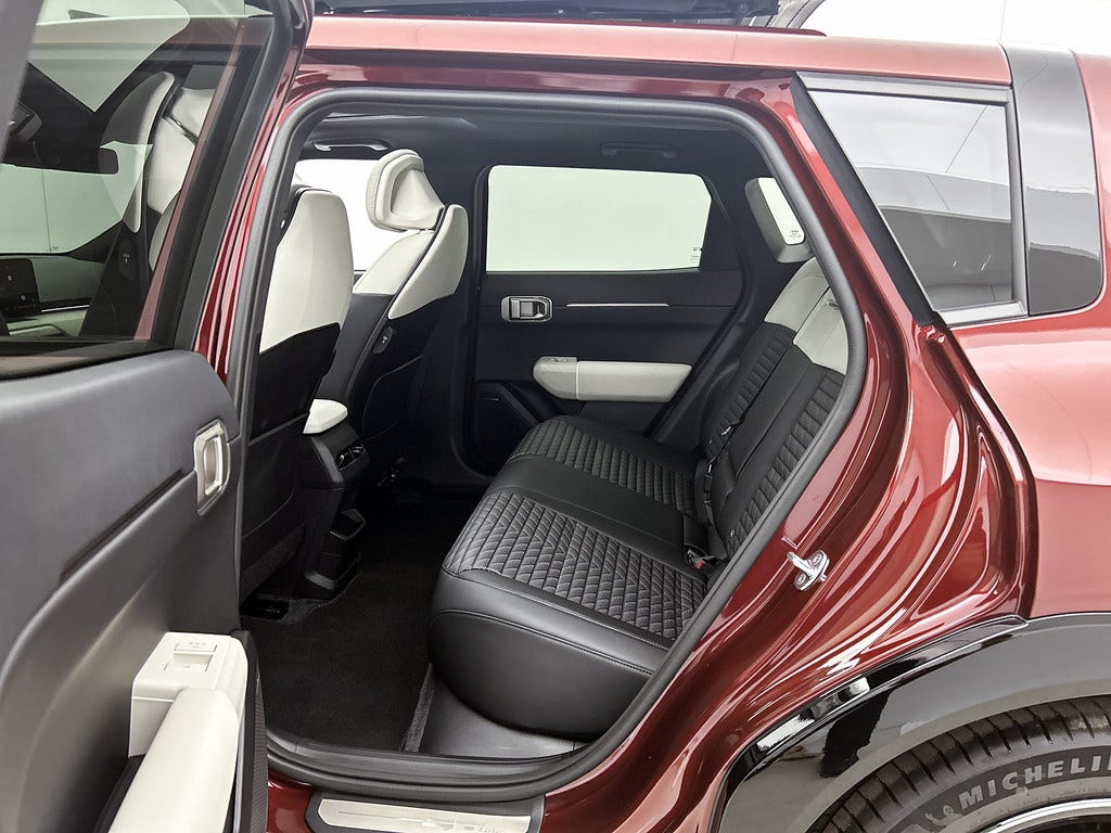 Kia EV4 (20)