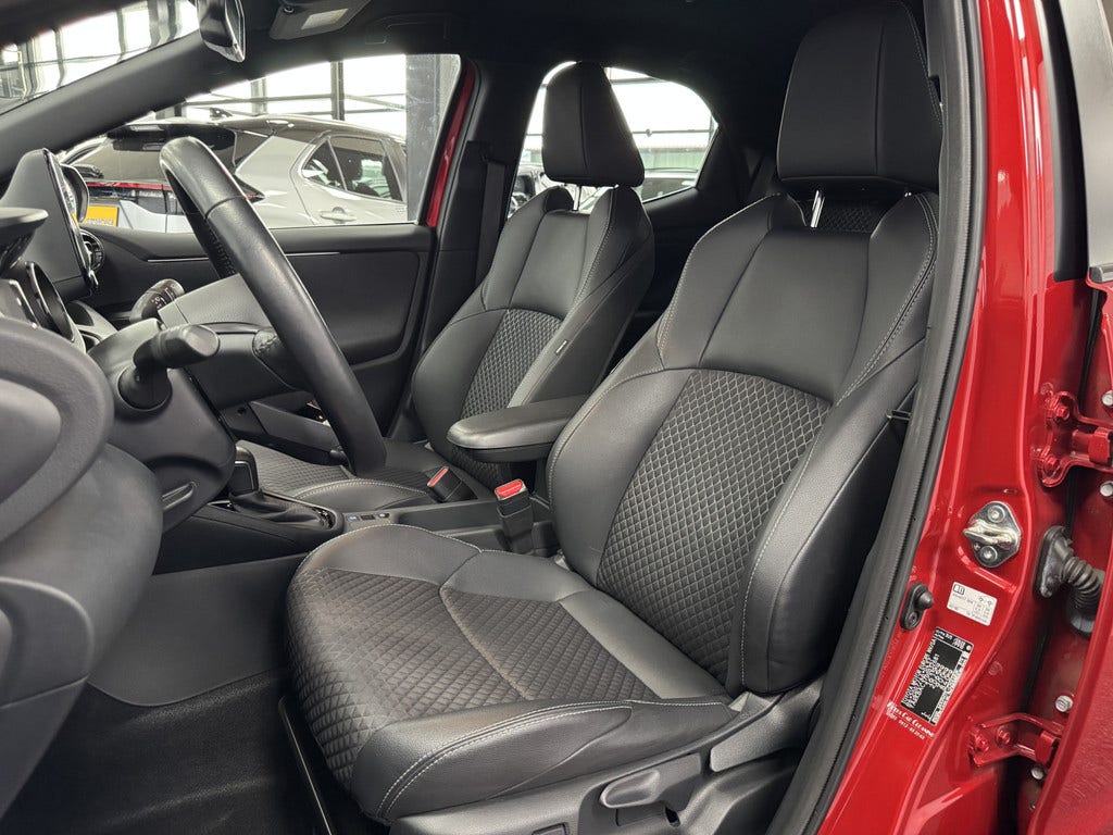 Toyota Yaris (4)