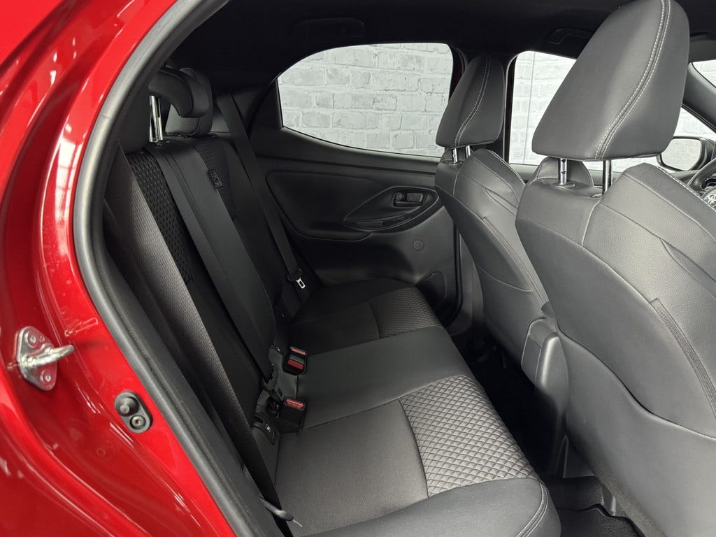 Toyota Yaris (13)