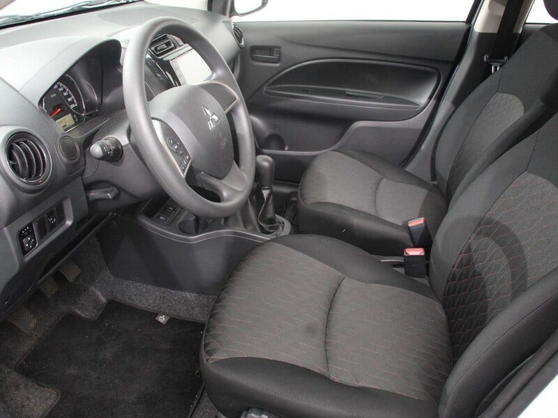 Mitsubishi Space Star (2)