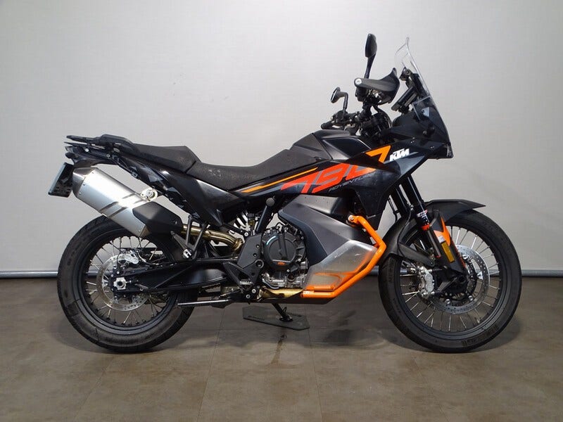KTM 790