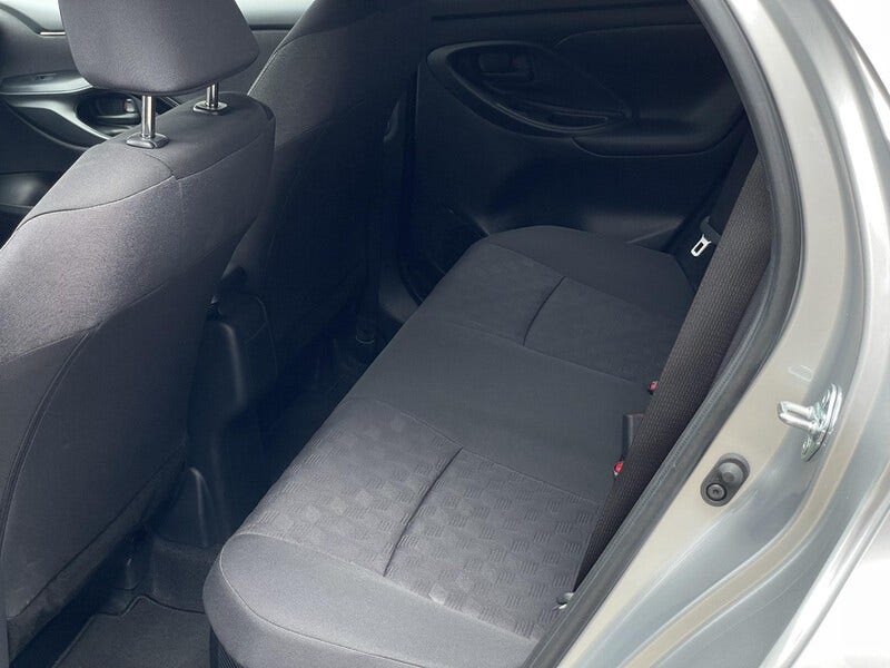 Toyota Yaris (3)