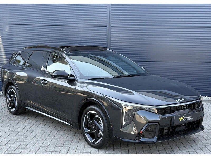 Kia K4 (3)
