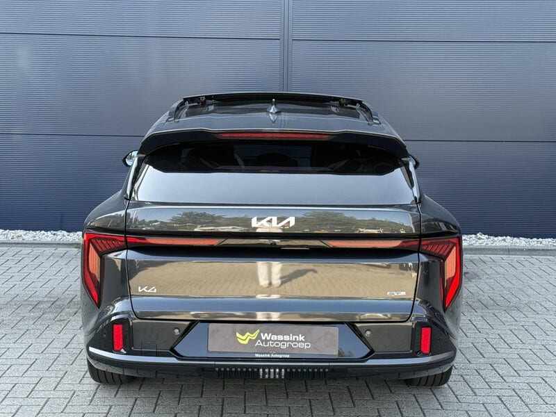 Kia K4 (6)