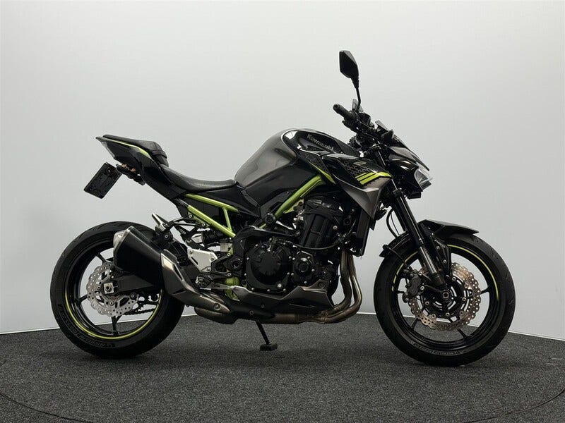 Kawasaki Z900