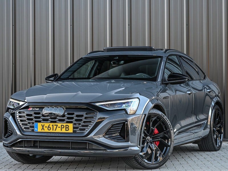 Audi Q8 Sportback e tron