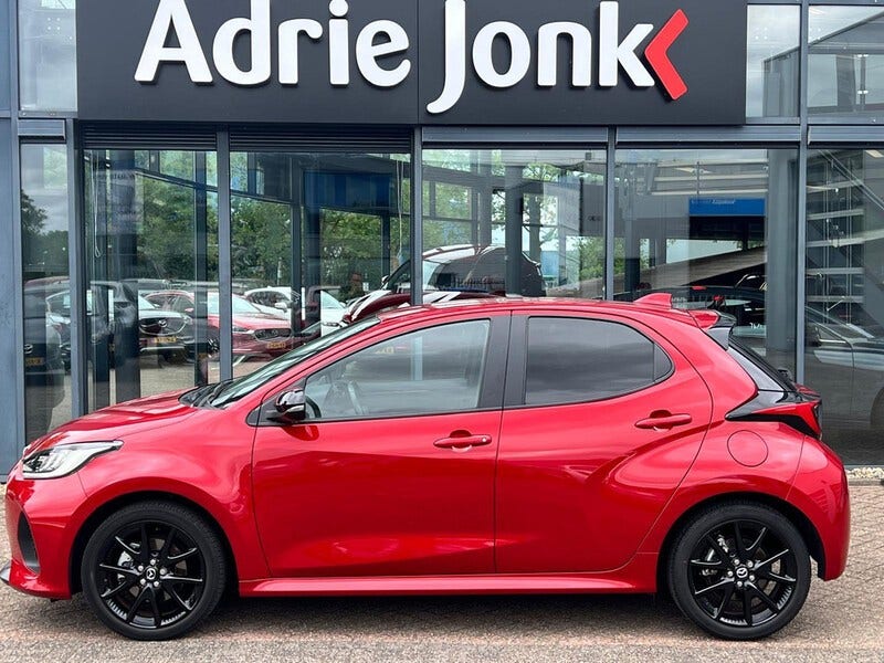 Mazda 2 Hybrid (5)