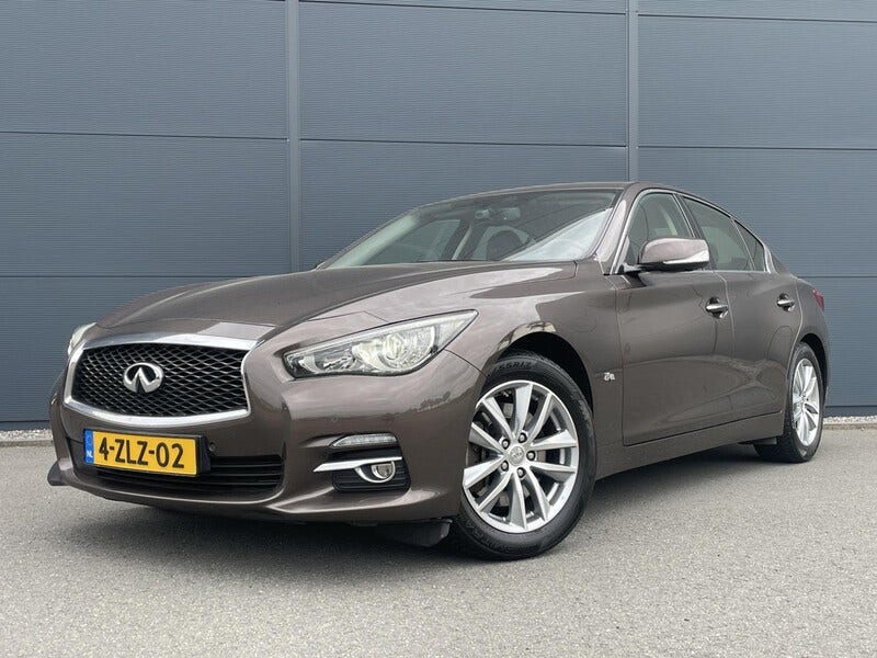 Infiniti Q50