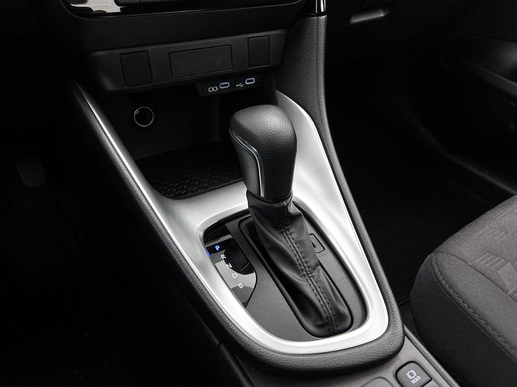 Toyota Yaris (12)