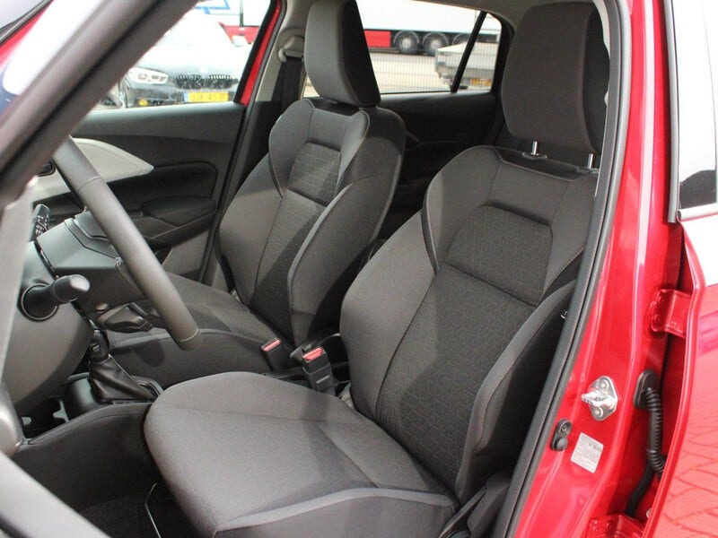Suzuki Swift (5)