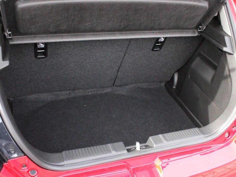 Suzuki Swift (7)