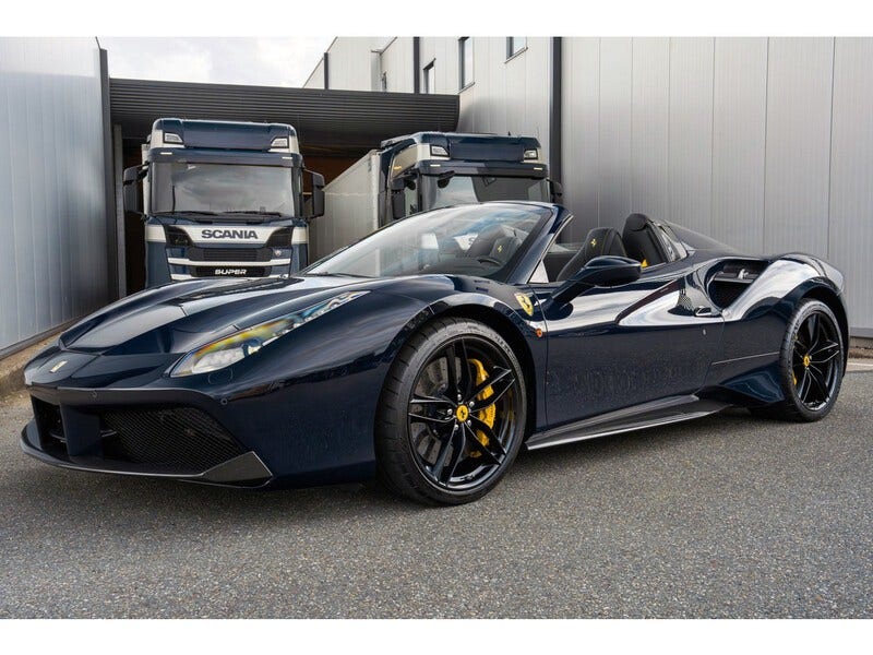 Ferrari 488