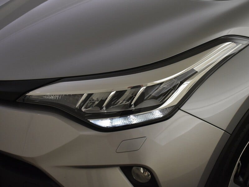 Toyota C-HR (9)