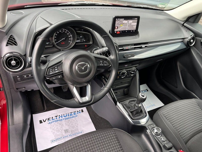 Mazda 2 (20)