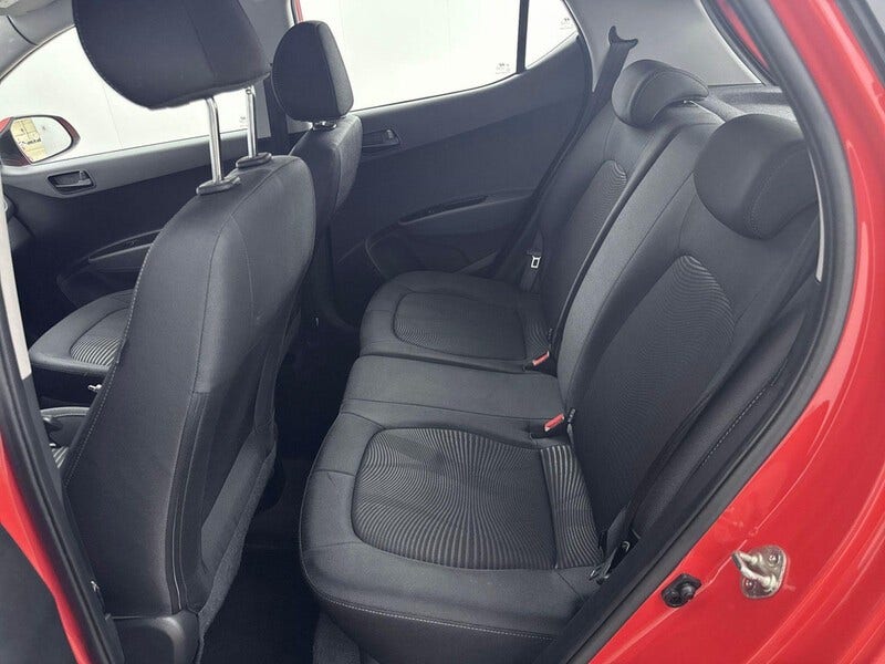 Hyundai i10 (23)