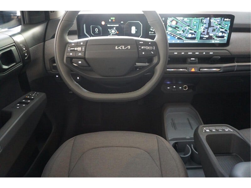 Kia EV3 (8)