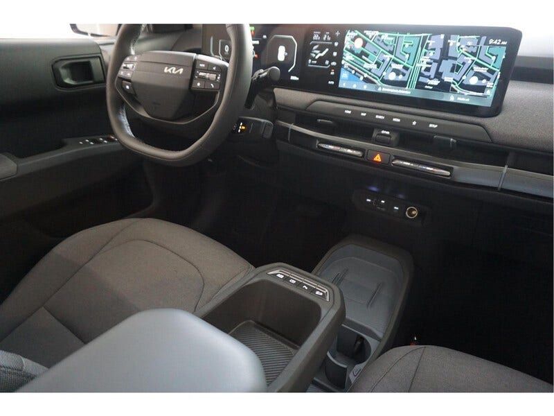 Kia EV3 (10)