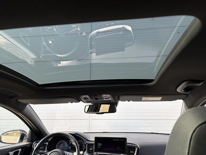 Kia XCeed (11)