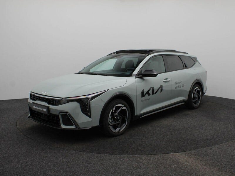 Kia K4