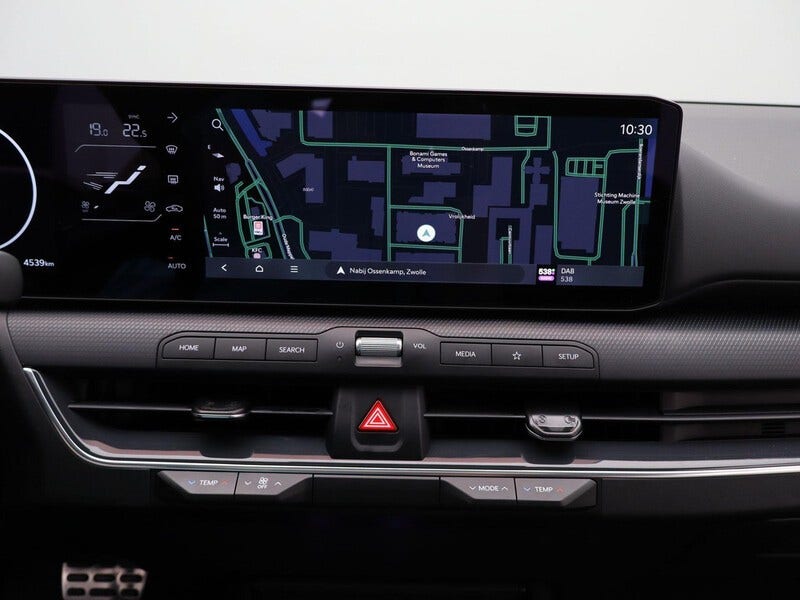 Kia K4 (9)