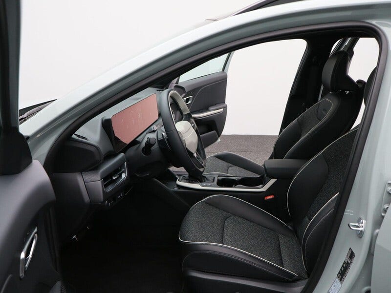Kia K4 (11)