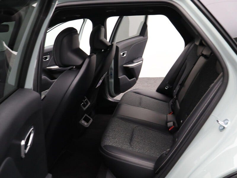 Kia K4 (12)