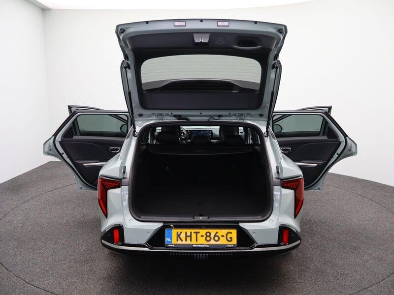 Kia K4 (13)