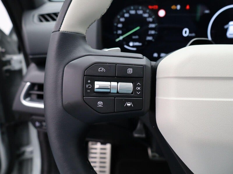 Kia K4 (18)