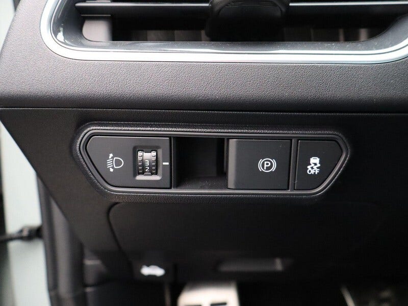 Kia K4 (24)