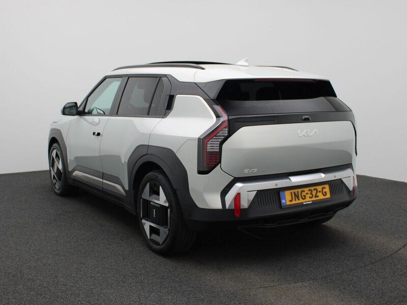 Kia EV3 (2)