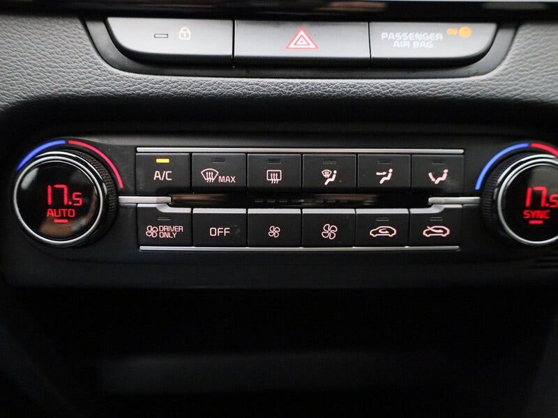 Kia XCeed (22)